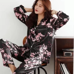 Pyjama Coréen Geom-eun Saeg™ -Mode Coréenne 2 1883a2a9 07e6 499f 9343 c2ede1b982da