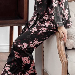 Pyjama Coréen Geom-eun Saeg™ -Mode Coréenne 3 ae800474 9f8e 4bf4 8487 645c5ad3de34