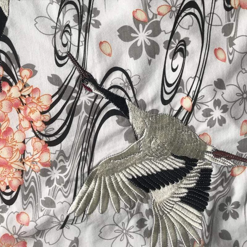 T-Shirt Coréen Brodé EMBRACE™ 8 T-Shirt Coréen Brodé EMBRACE™ – Image 6