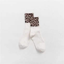 Chaussettes Coréennes Leopard™ 17 Chaussettes Coréennes Leopard™ -Mode Coréenne product image 1674081179